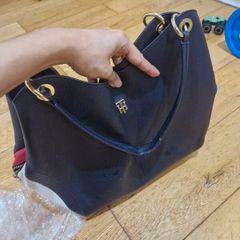 Tommy Hilfiger  Hobo bag