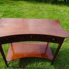 Concave 3 drawer arts and craft table