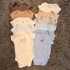 Bundle of 10 short sleeve baby bodysuits