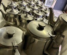 Teapot job-lot - 25 units