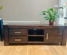 Side unit / TV stand