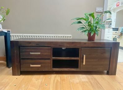 Side unit / TV stand