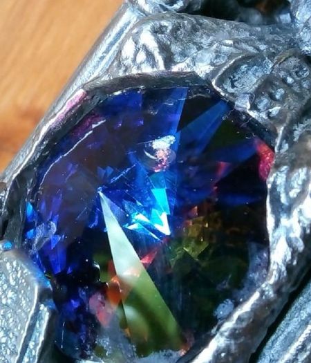 Metal Wizard Figure with Crystal - THE LORD OF THE WIZARDS