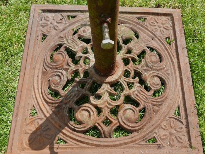 Vintage Heavy Cast Iron Garden Parasol Base Sunshade Umbrella Stand