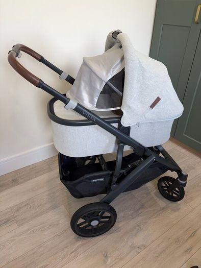 UPPAbaby Vista V2 Complete Travel System Bundle
