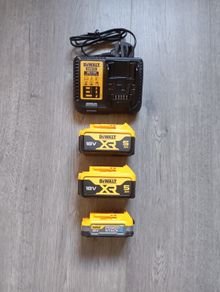 DeWalt Batteries & Charger (New)