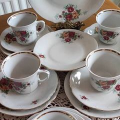 Porcelain set for 5