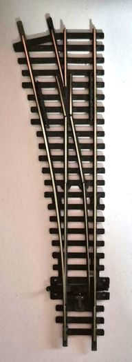 Peco Small Left Hand Point - SL92