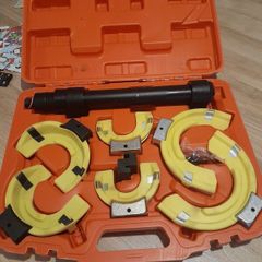 coil spring compressor