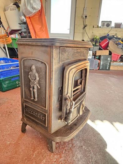 Mulberry Stove