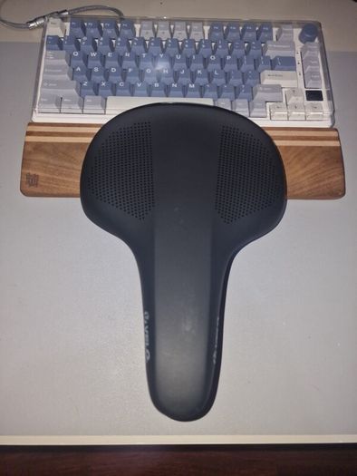 Velo Atmos Saddle