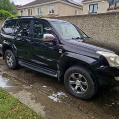 Toyota landcruiser Prado crewcab