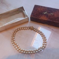 Deauville Imitation pearls, boxed by Arnotts, D18 post 8e