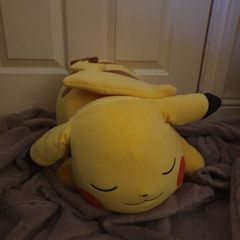 Pokemon Pikachu Plush 18"