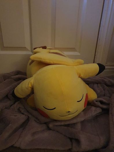 Pokemon Pikachu Plush 18"
