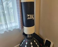 Punch bag (adult)