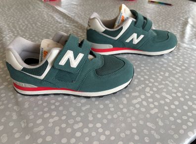 New Balance Size 2/34.5