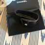 chanel card holder Image 3