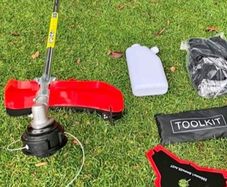 52cc petrol garden strimmer