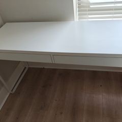 computer table