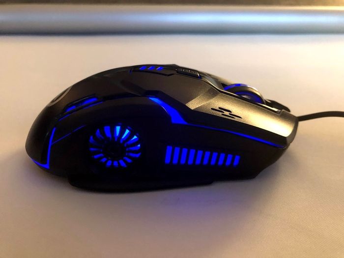 Gaming Mouse for PC and Laptop changes multi Colours