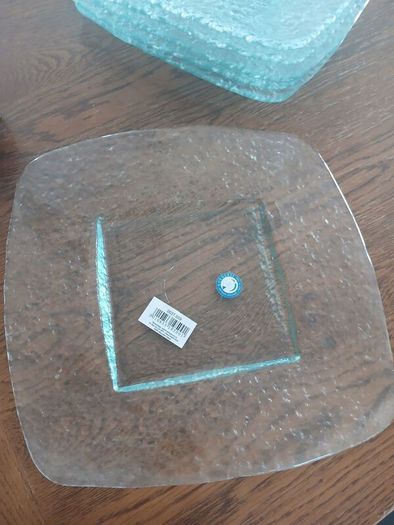 Desert plates for entertaining  Brand new