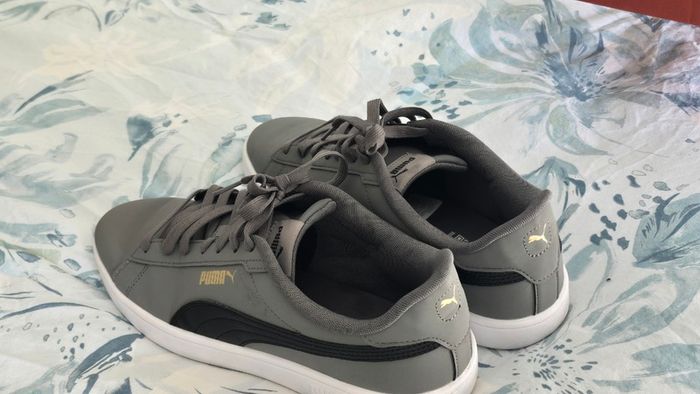 Puma Smash Nubuck Grey Trainers - Excellent Condition