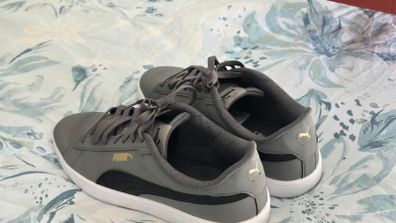 Puma Smash Nubuck Grey Trainers - Excellent Condition