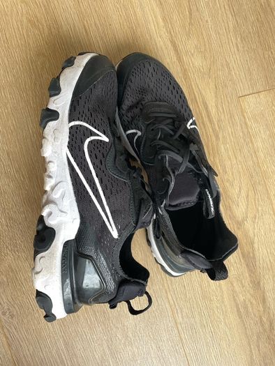 nike  black D/MS/X react
