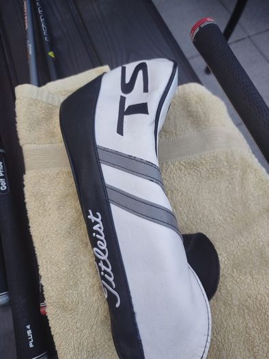 Titleist TSI2 9 Degree Left Handed Driver. Regular shaft