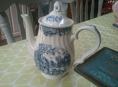 Blue/White Tea/Coffee Pot