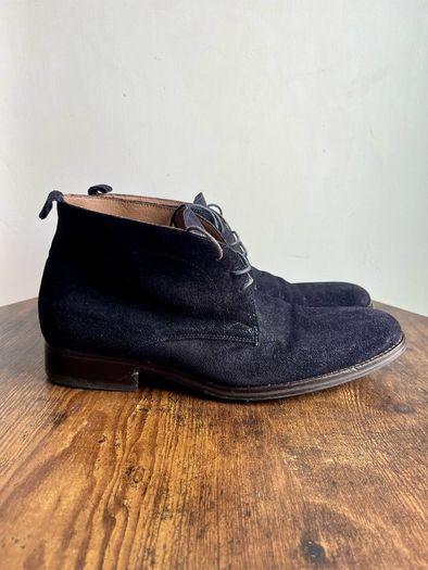 Kurt Geiger suede chukka boots uk7/eu41