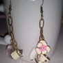 Mismatched earrings Image 2