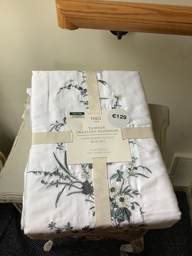 M&S embroidered bed linen set king size , new,