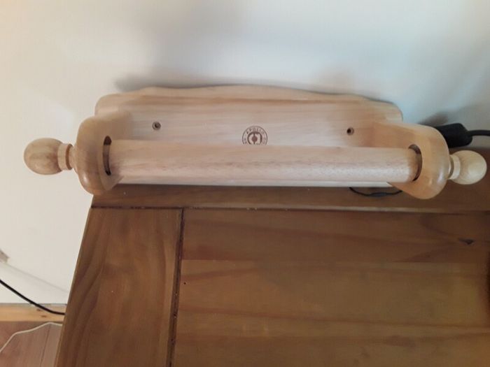 kitchen roll holder