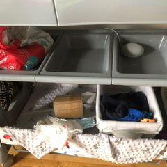 Baby bath station