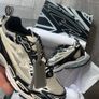 Off White Shoes Image 2