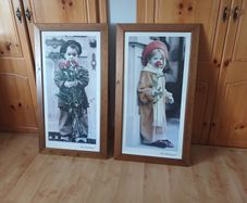 2 beautiful wall pictures