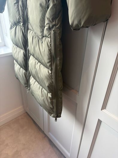 Stunning Ganni oversize Tech Puffer in like new condition. RRP euro 760
