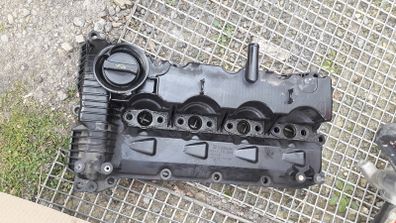 Mazda 6 2.2 rocker cover