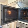 Microwave oven Image 3