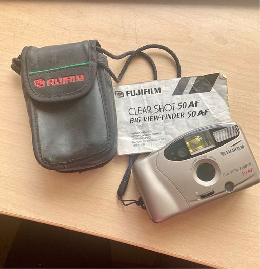 Retro Fujifilm Big View-Finder Auto 10 35mm camera