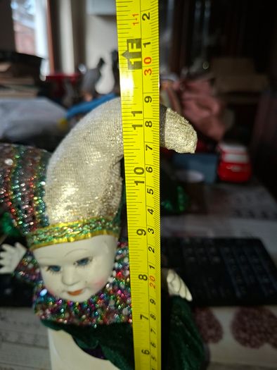 Large Vintage Clown Musician Dice Box. Fully functional Hand Winding the Clown Moves while Playing Music