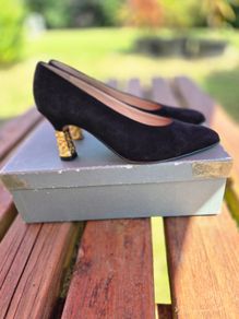 Di Sandro by Bruno Magli Black Suede Pumps with Gold Nugget Heels, EU36.5 , UK3.5, AV