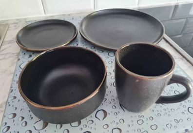 Dinner set