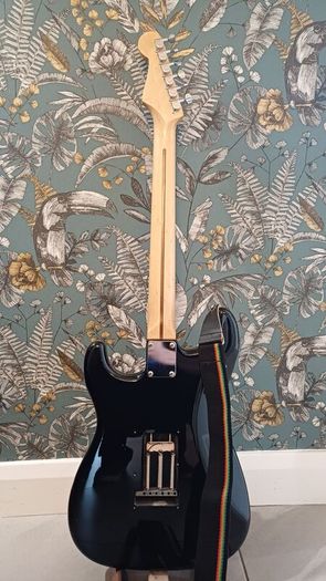 Squier E Series Stratocaster