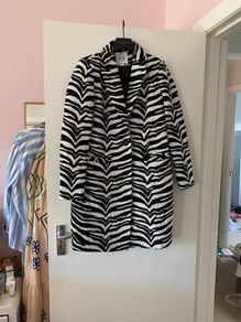 Structured coat