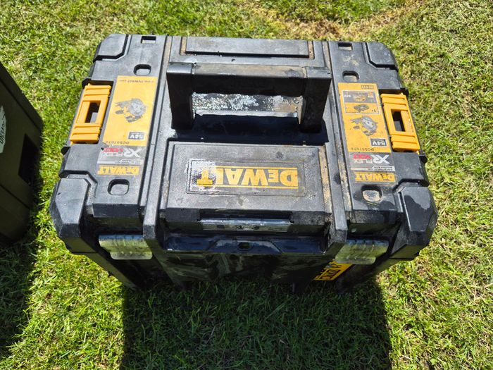 Dewalt tool box