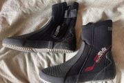 Gul wetsuit booties, EU39/ UK 6