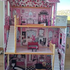 Dolls house